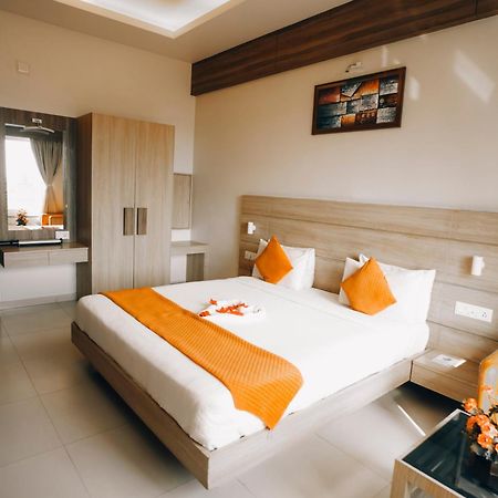 Hotel Imperial Heights Deoghar Zewnętrze zdjęcie