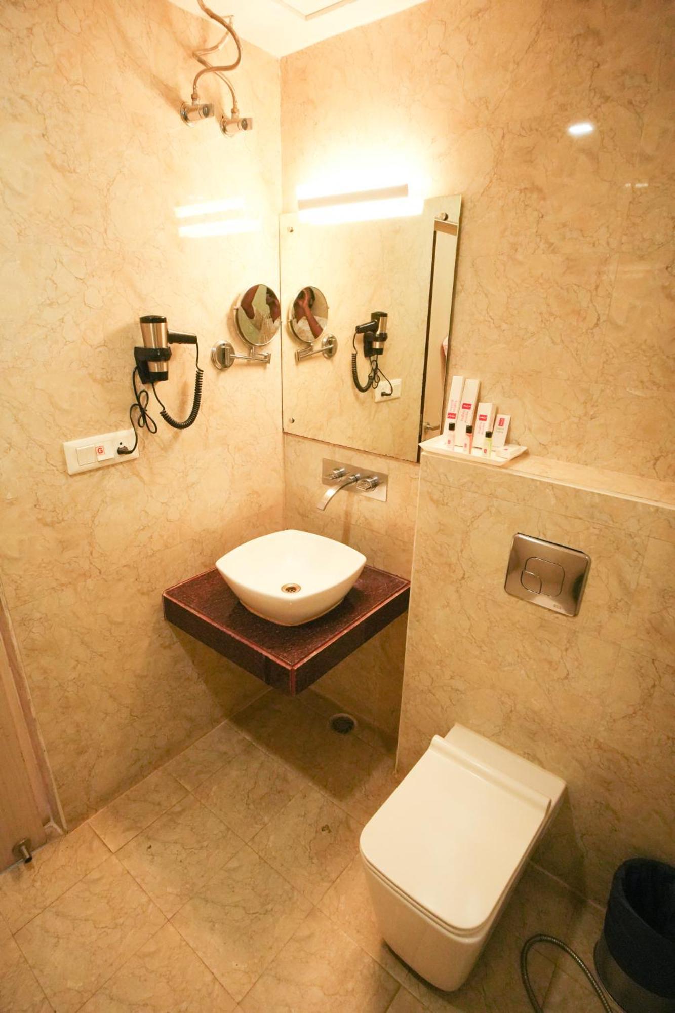 Hotel Imperial Heights Deoghar Zewnętrze zdjęcie