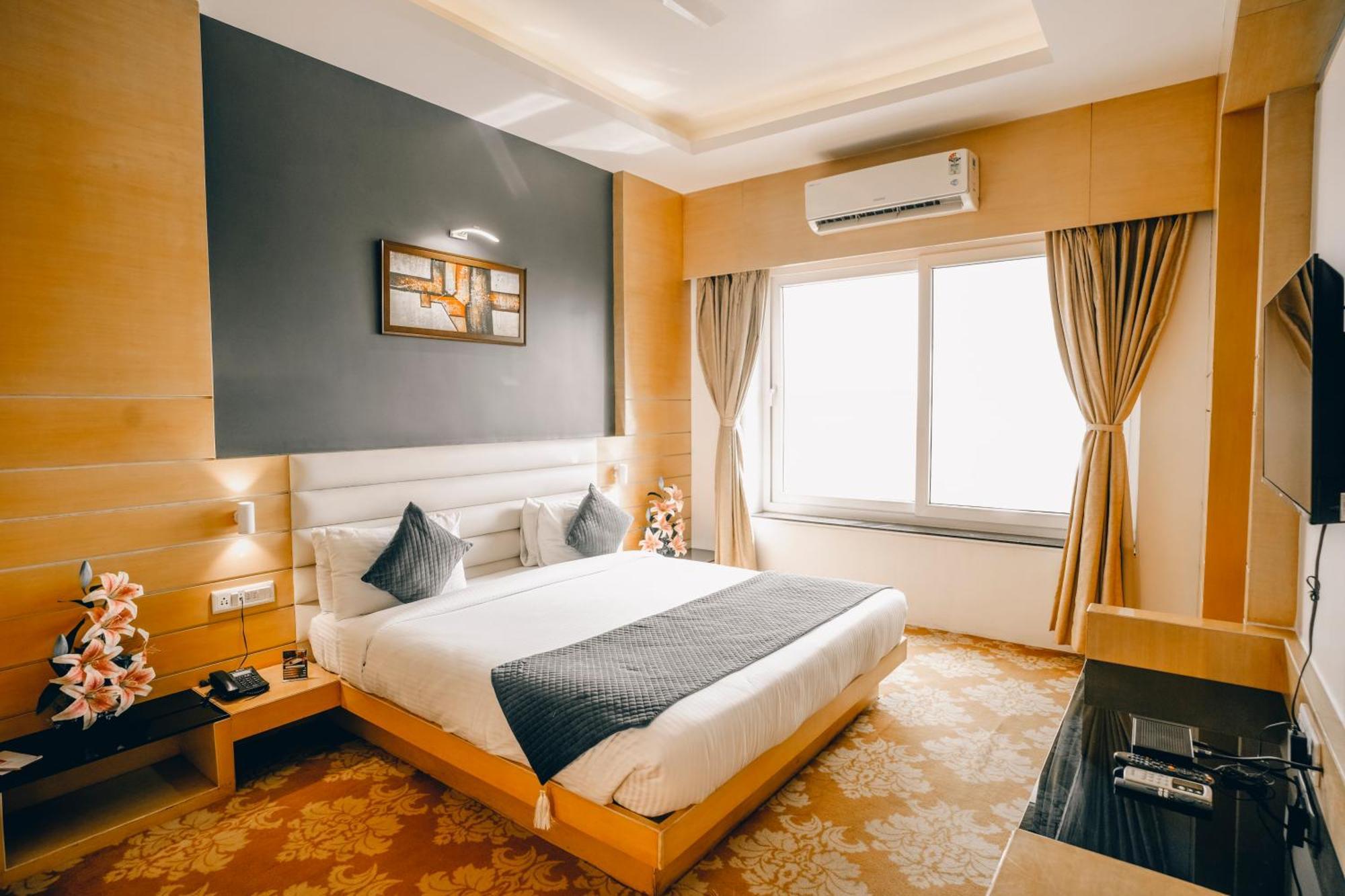 Hotel Imperial Heights Deoghar Zewnętrze zdjęcie