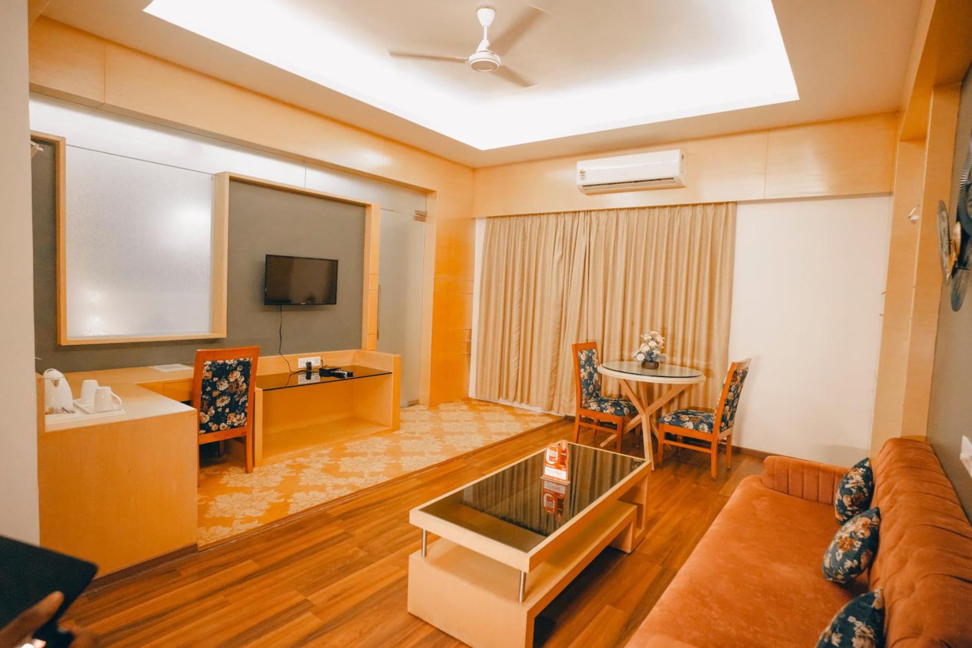 Hotel Imperial Heights Deoghar Zewnętrze zdjęcie